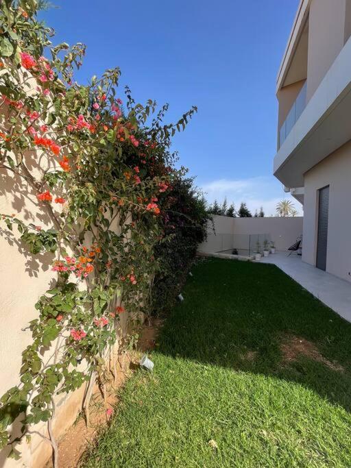 Di 550 Mq Con 4 Piscina E Terrazza Panoramica Villa *